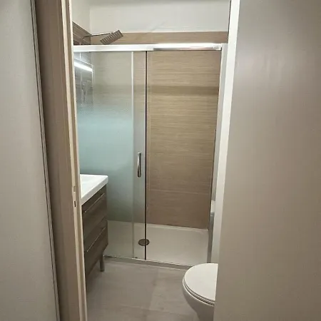 Apartment Heart Of Juans Les Pins - Ideal Location *